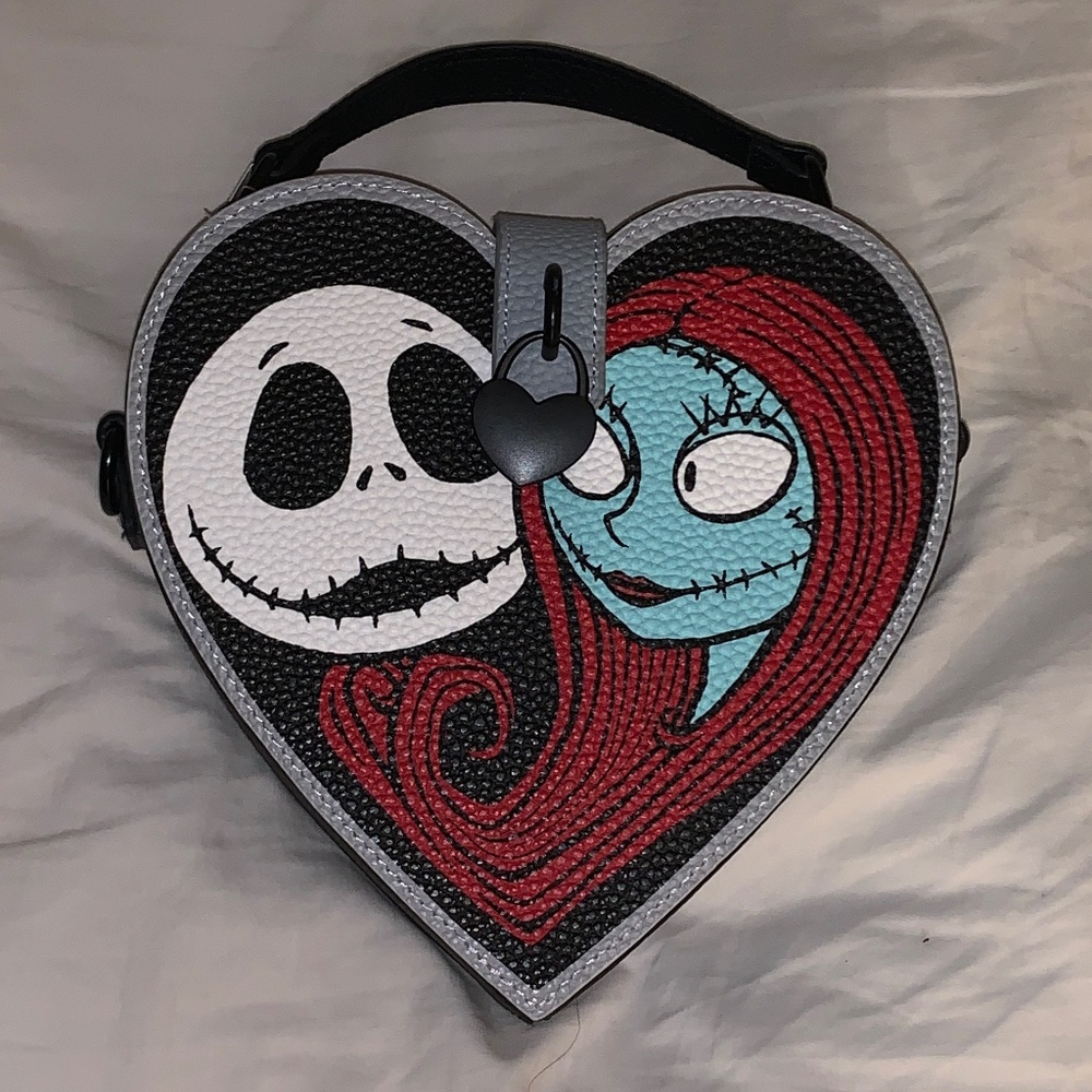 🎃 Loungefly Disney Heart Jack & Sally "Til' the End" Purse – New with Tags! 🎃
